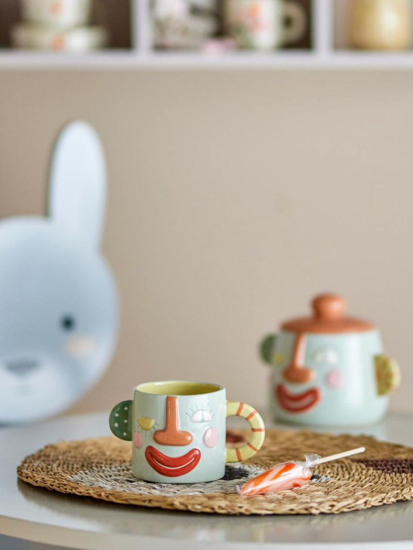 Sylvie puodelis, rankų darbo, pastelinių spalvų