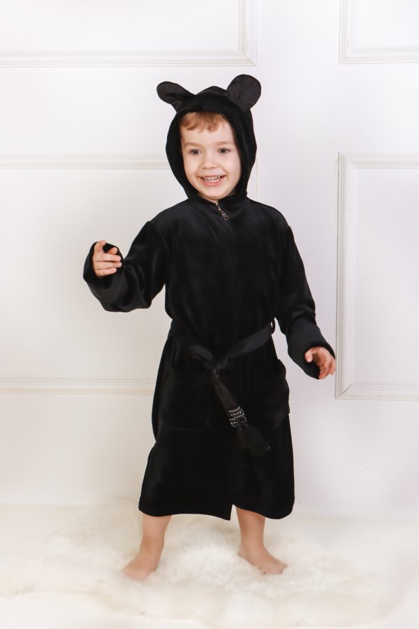 Vaikiškas juodas veliūrinis chalatas su užtrauktuku