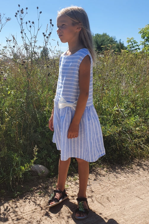 Lininė suknelė "Jūros bangos"