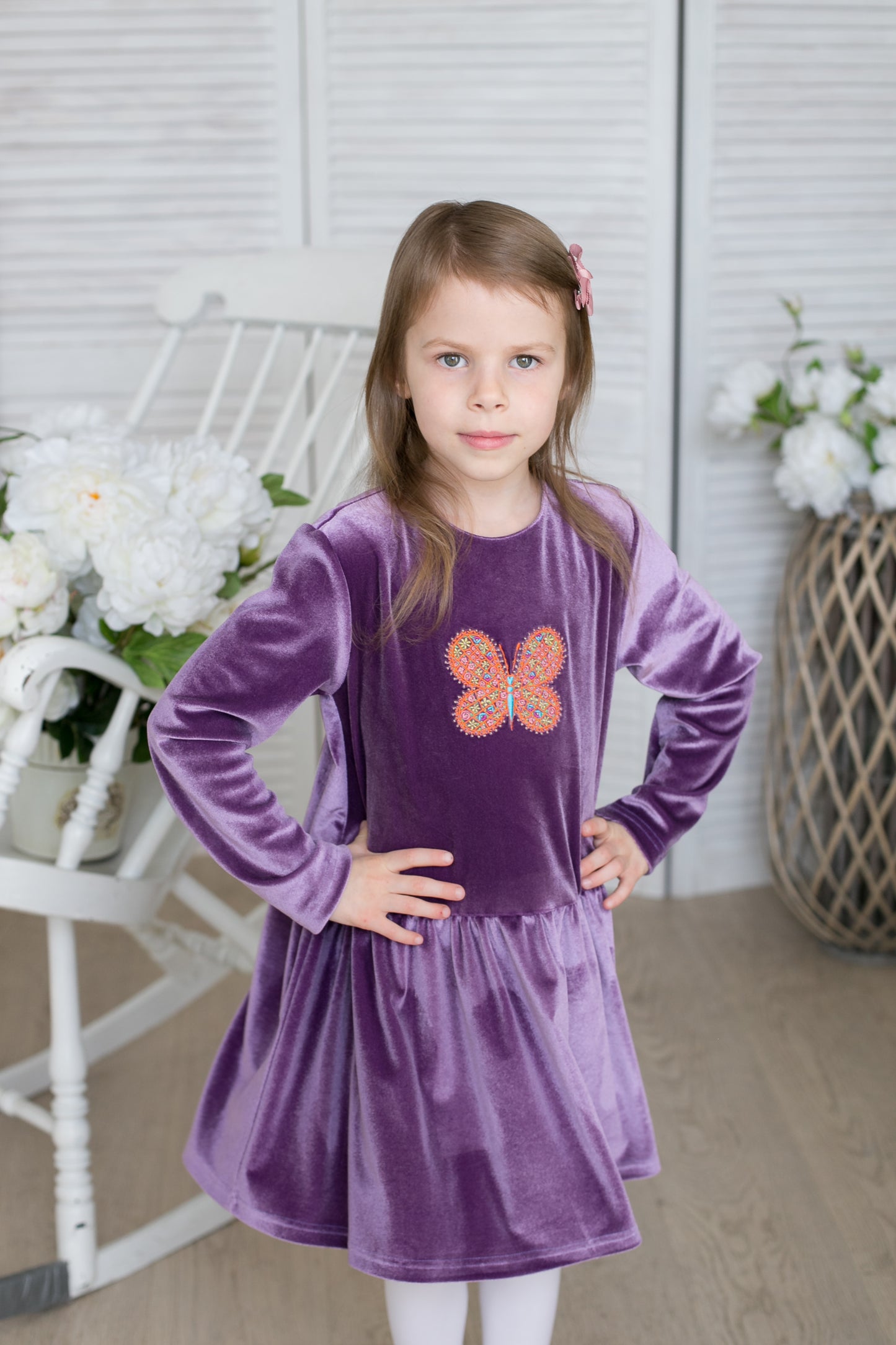 Aksomo suknelė "Margas drugelis" (Įvairių spalvų)