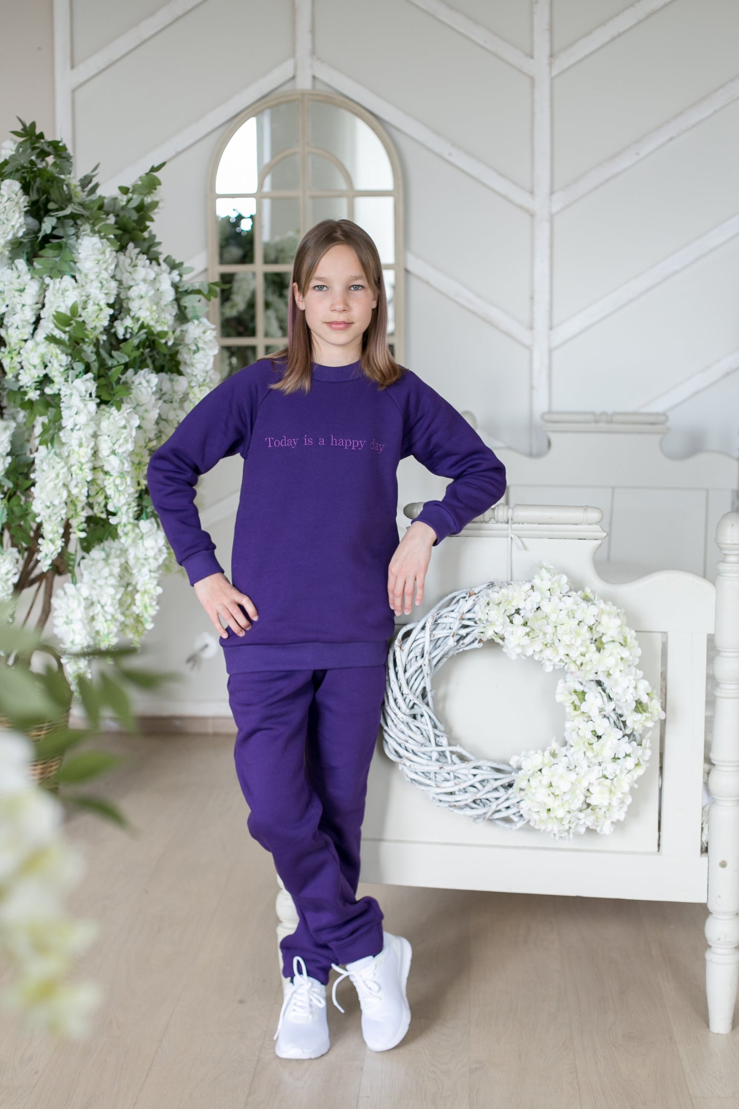 Laisvalaikio kostiumas "Today is a happy day"