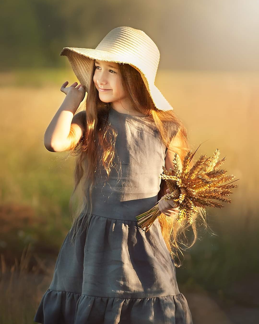 Lininė suknelė "Spindulėlis" (Įvairių spalvų)