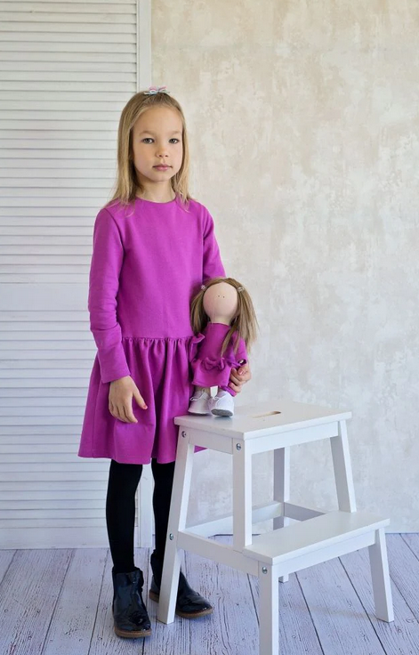 Suknelė "Kaspinas" (Įvairių spalvų)