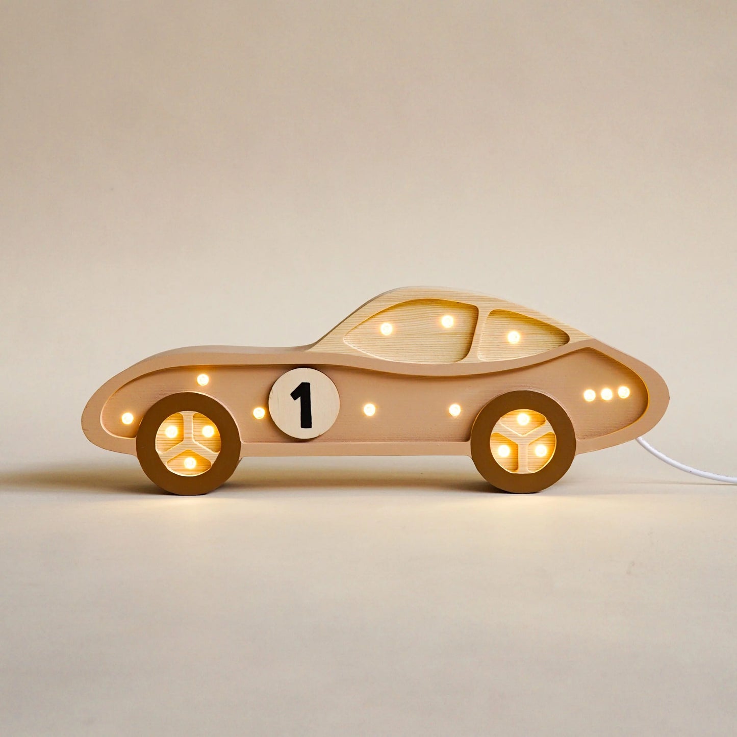 Medinis šviestuvas "Rudas automobilis"