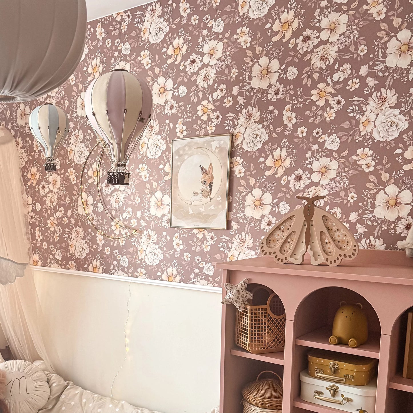 Medinis šviestuvas "Šviesus drugelis"