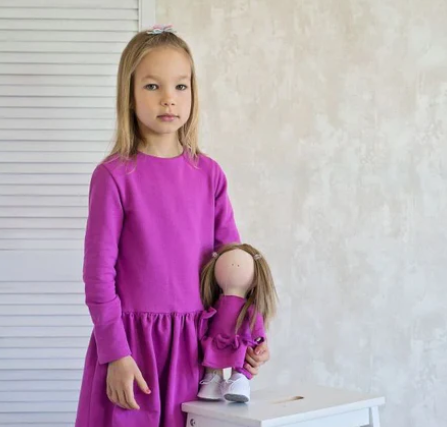 Suknelė "Kaspinas" (Įvairių spalvų)
