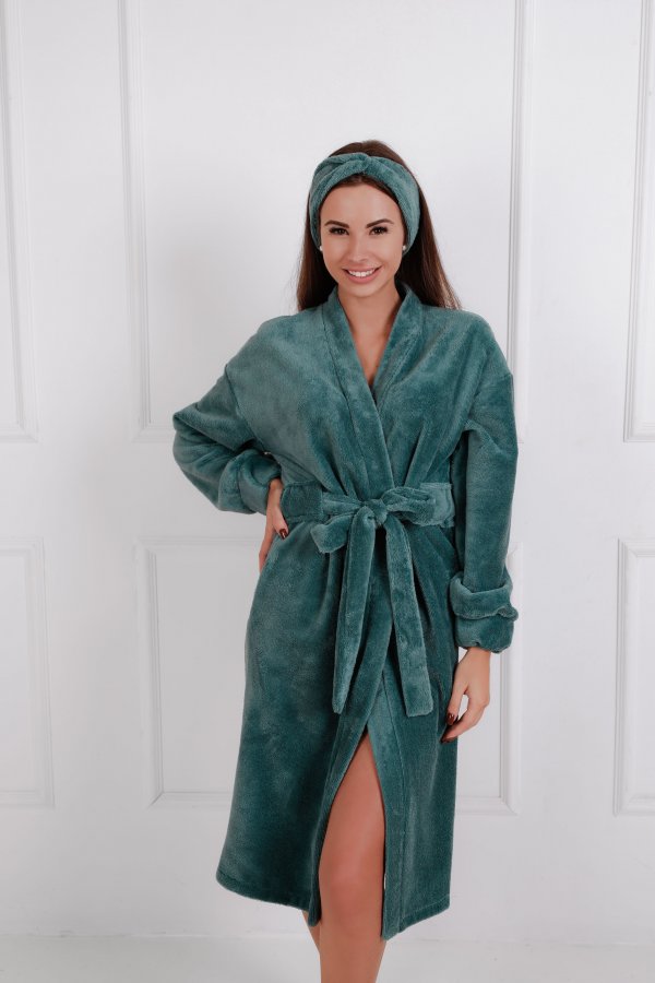 Minkštas žalias chalatas iš bambuko frotės