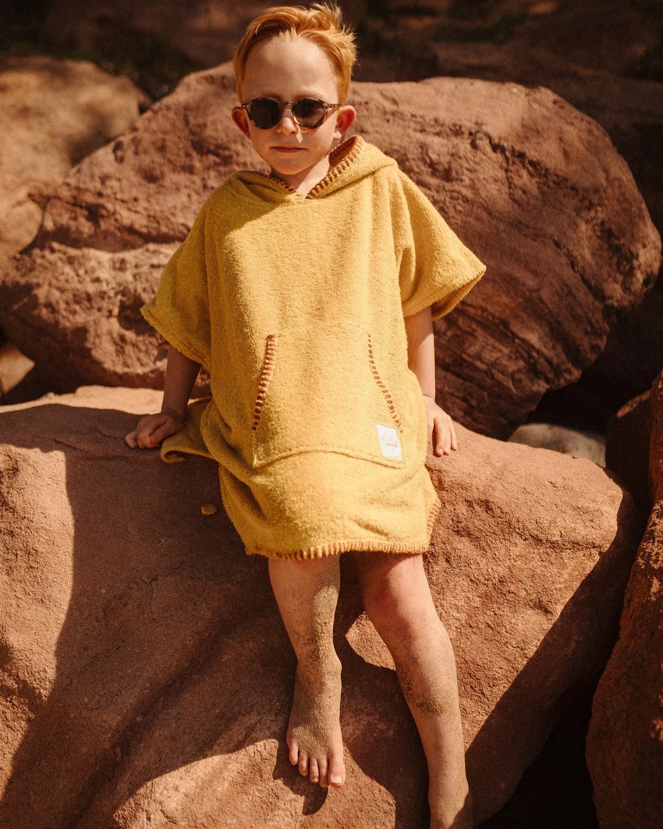 Vaikiškas pončas iš minkšto kilpinio audinio