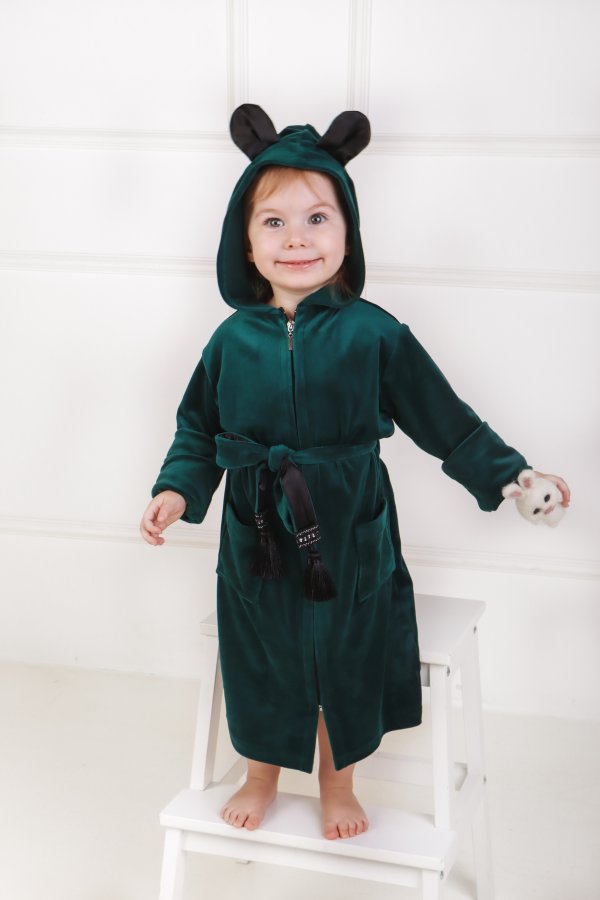 Vaikiškas žalias veliūrinis chalatas su užtrauktuku