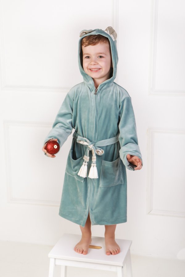 Vaikiškas žalsvas veliūrinis chalatas su užtrauktuku